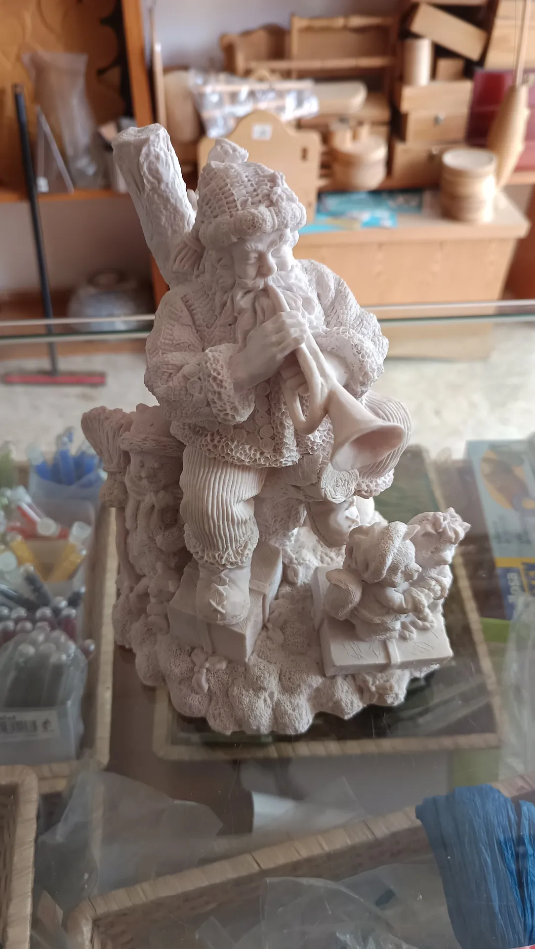 Papa noel marmolina trompeta 20cm