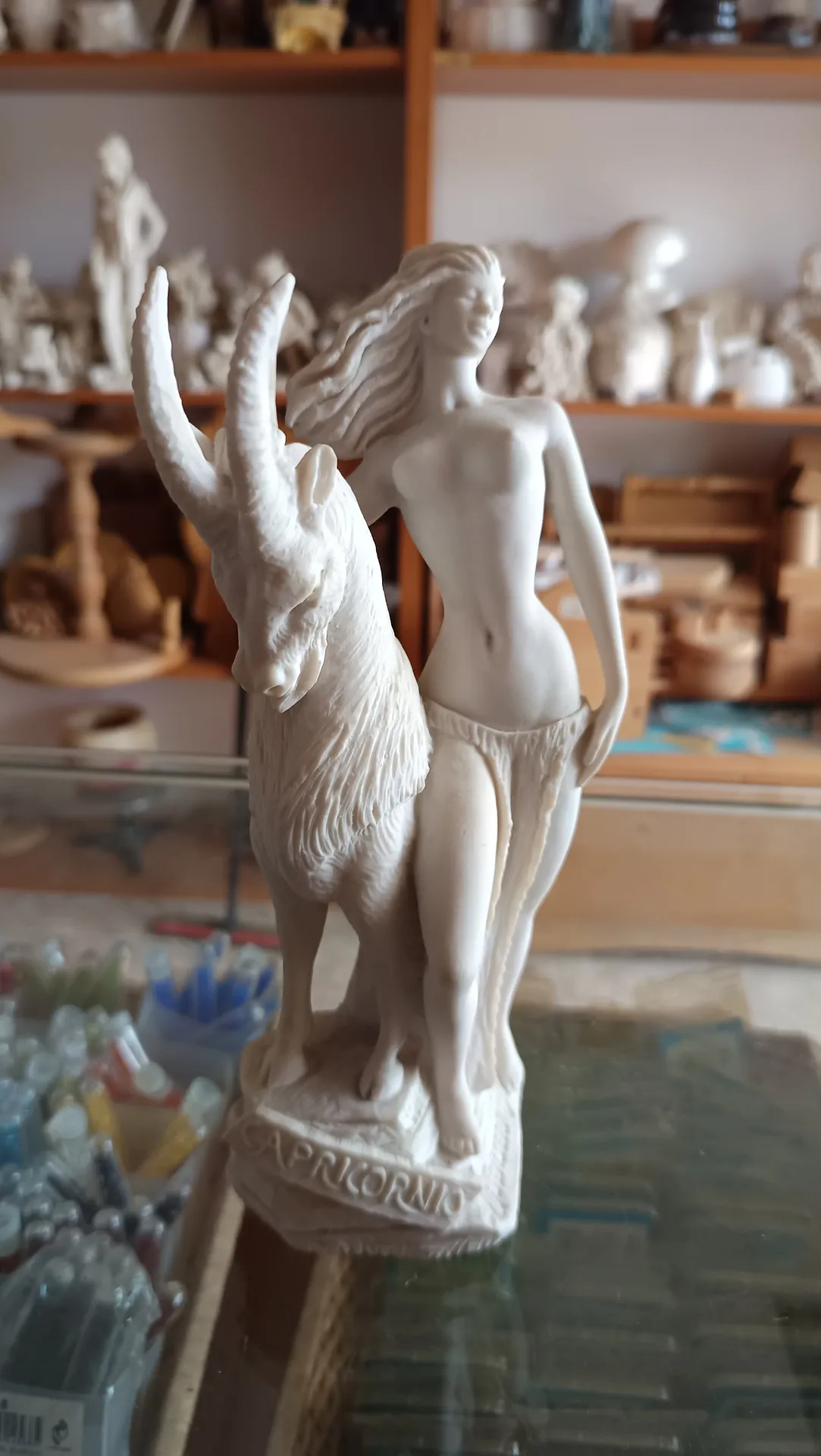Figura horóscopo capricornio 20cm