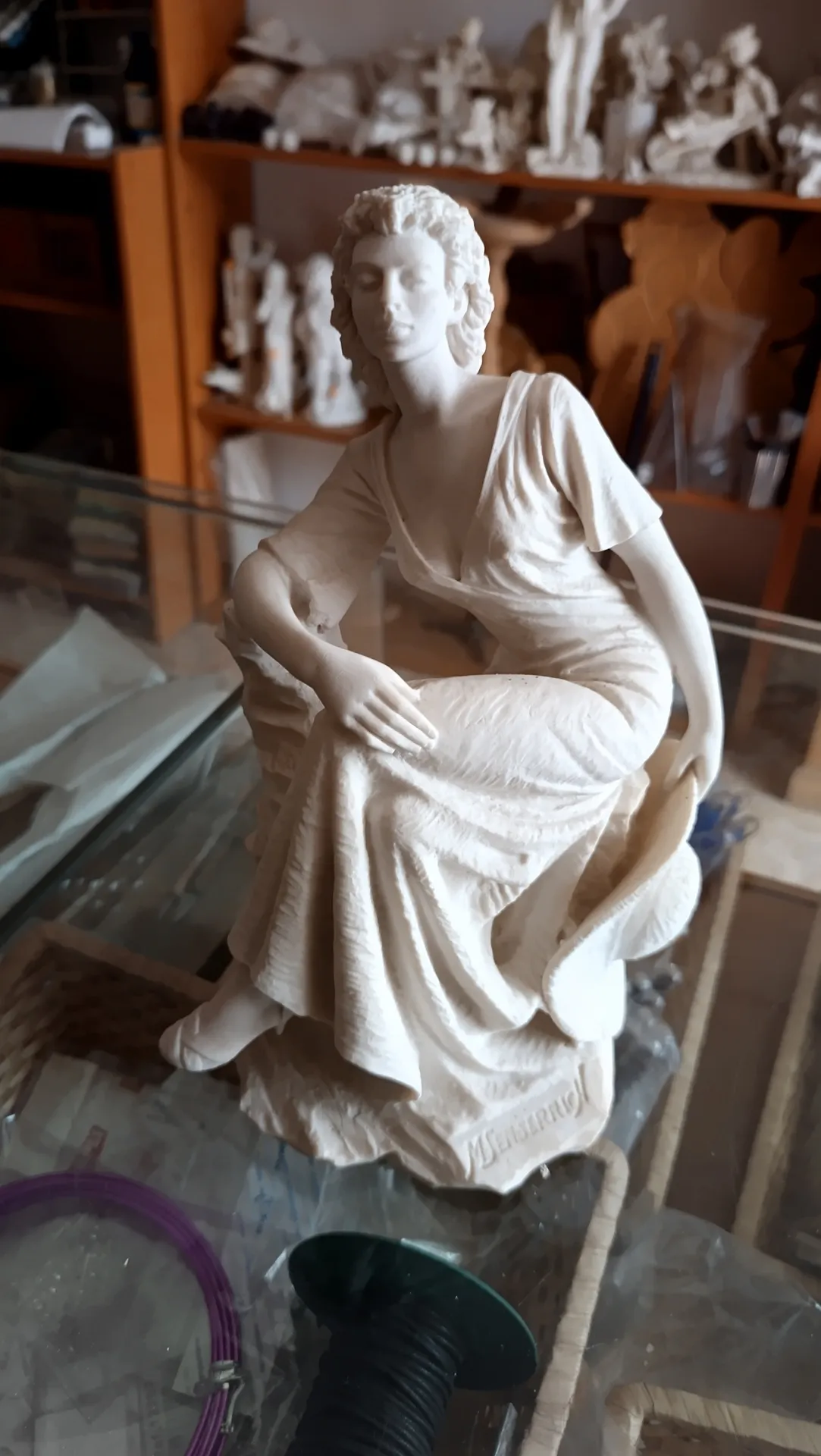 Chica marmolina 25cm