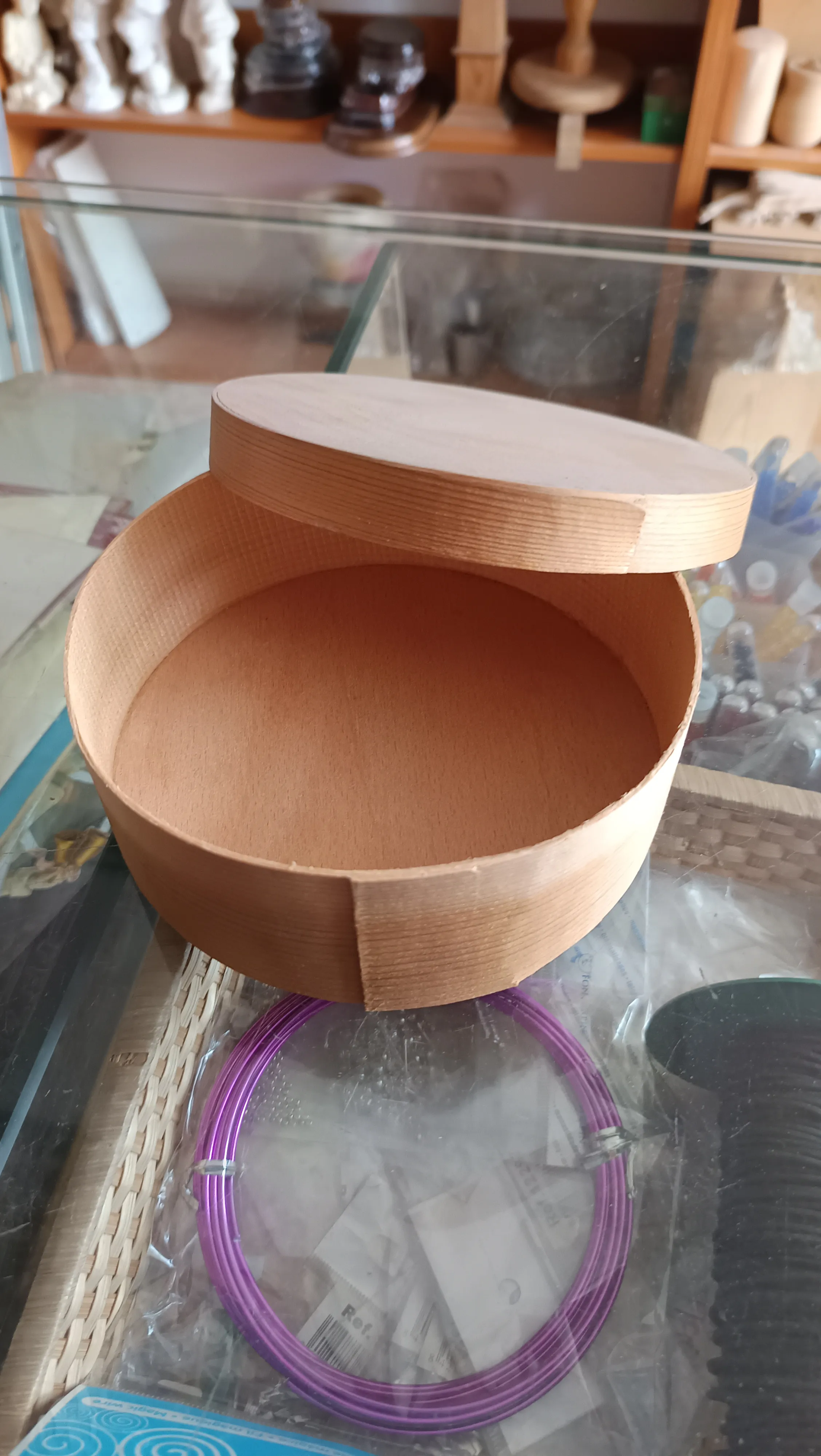 Caja redonda madera chapa 20cm diam + otras cajas madera